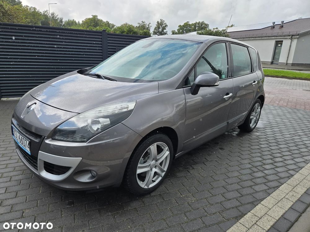 Renault Scenic 1.6 Confort Authentique - 19