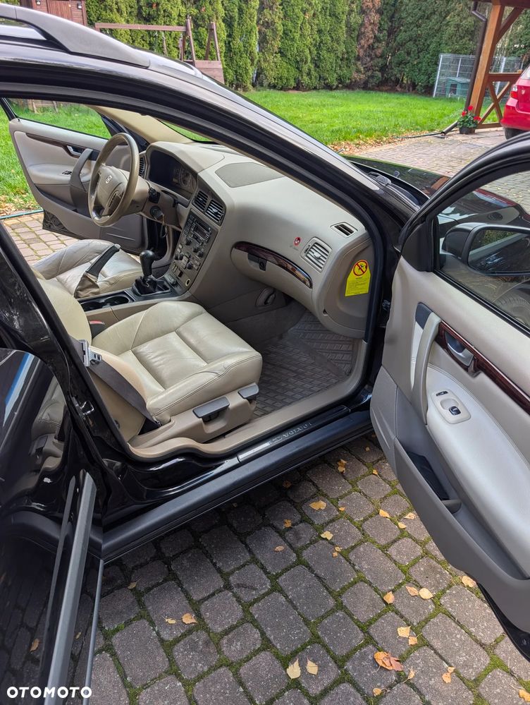 Volvo V70 2.5 T Optima - 8