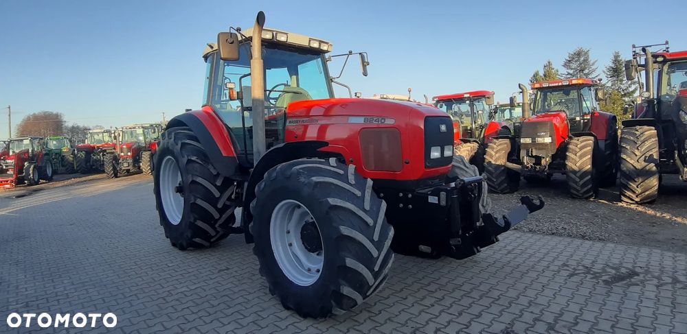 Massey Ferguson 8240 - 1