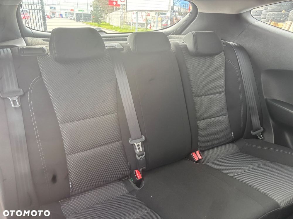 Hyundai i30 1.4 Classic + - 16