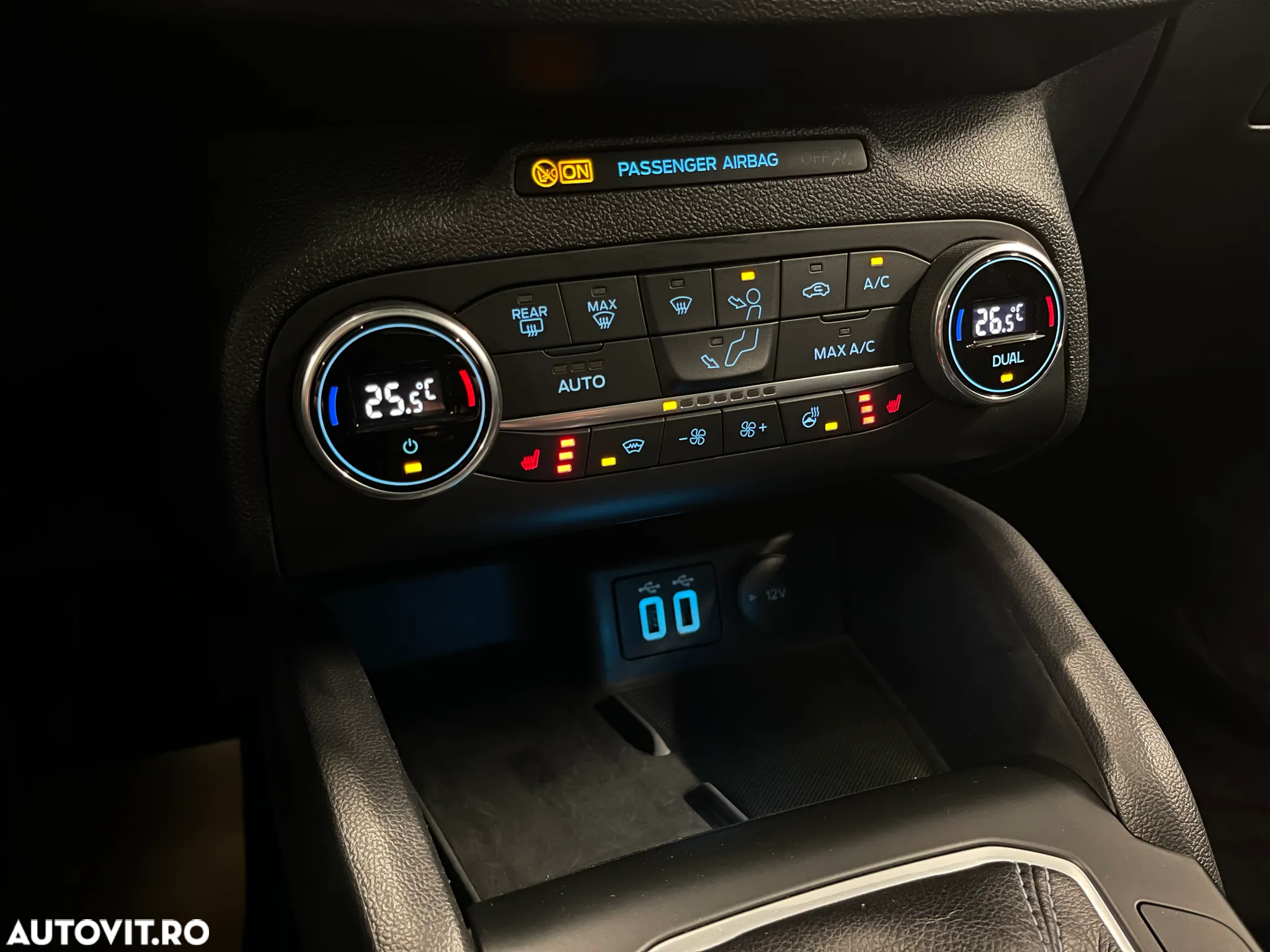 Ford Focus 1.0 EcoBoost Active - 24