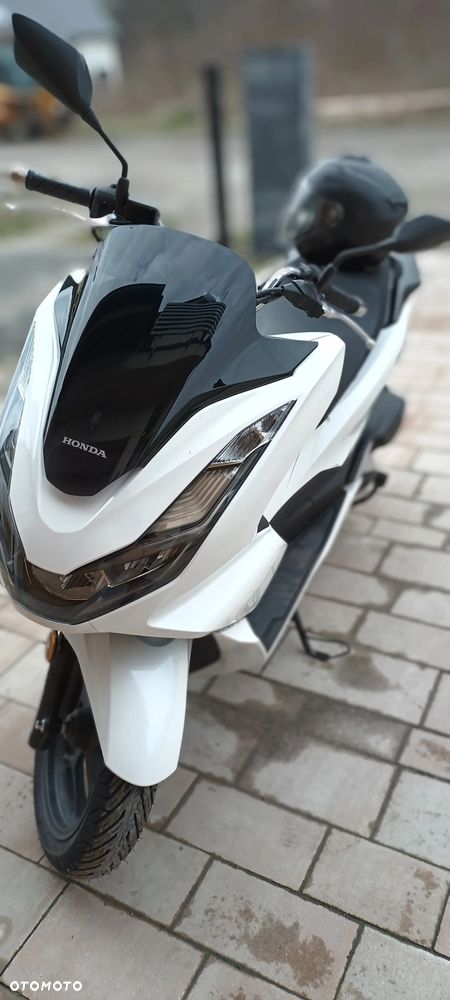 Honda PCX - 1