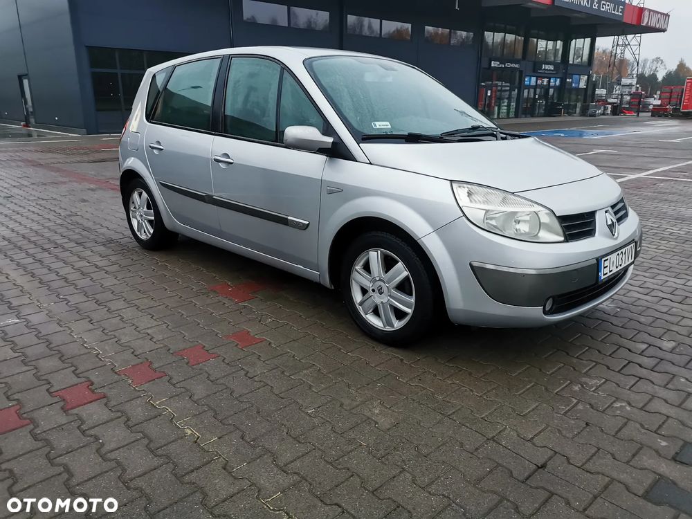 Renault Scenic - 13