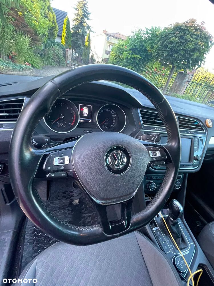 Volkswagen Tiguan - 7