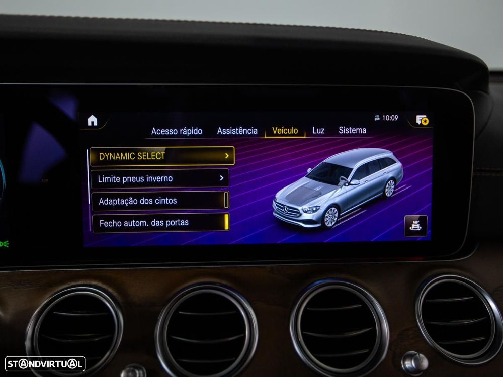 Mercedes-Benz E 300 T 9G-TRONIC AMG Line - 33