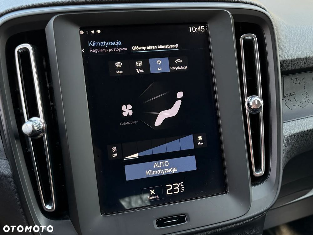 Volvo XC 40 T3 Momentum - 19