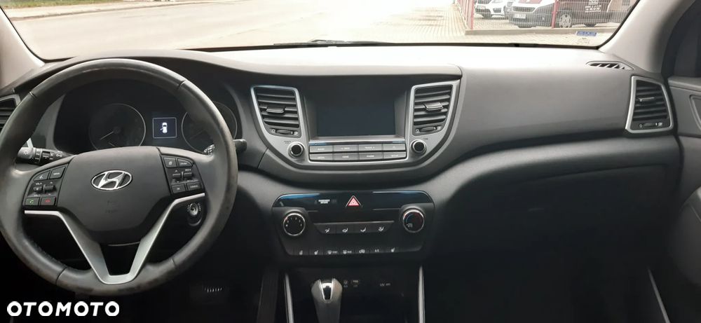 Hyundai Tucson 1.6 Turbo 2WD DCT Trend - 12