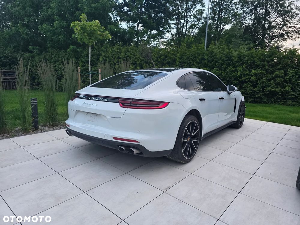 Porsche Panamera 4S Executive - 6
