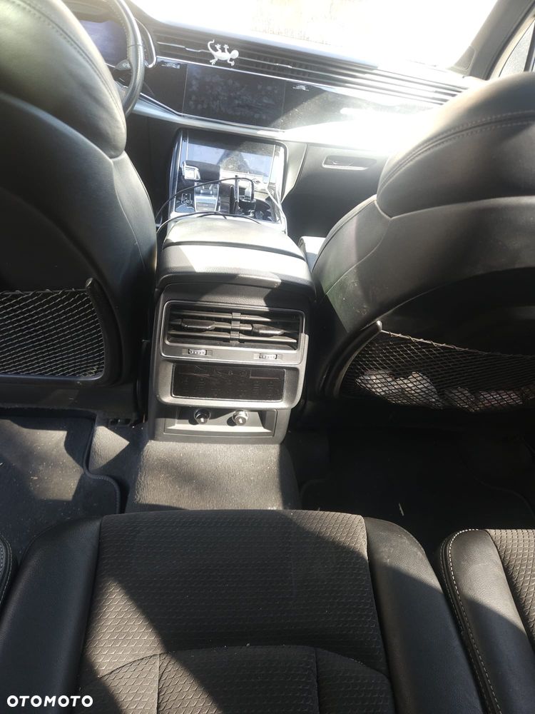 Audi SQ7 4.0 TDI Quattro Tiptronic - 17