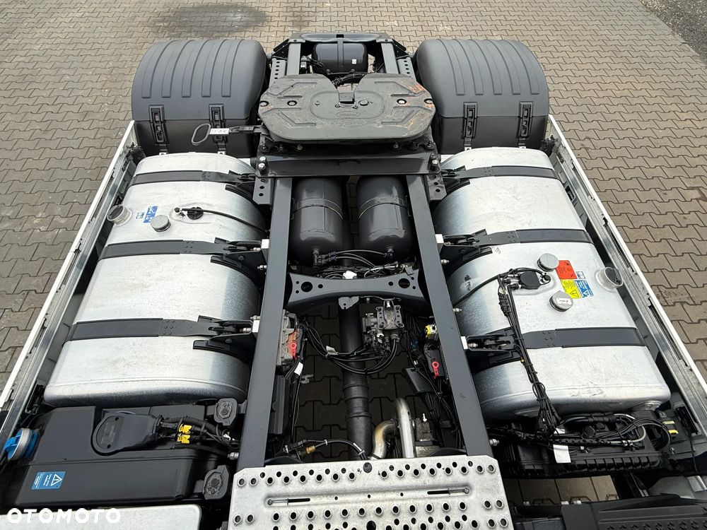 Scania S460/KLIMA P./RETARDER/NAVI/FULL LED/SPROWADZONA /1200 L - 18