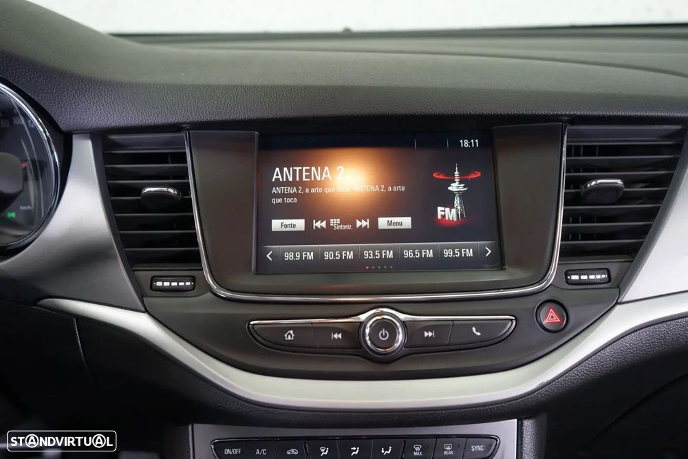 Opel Astra Sports Tourer - 29