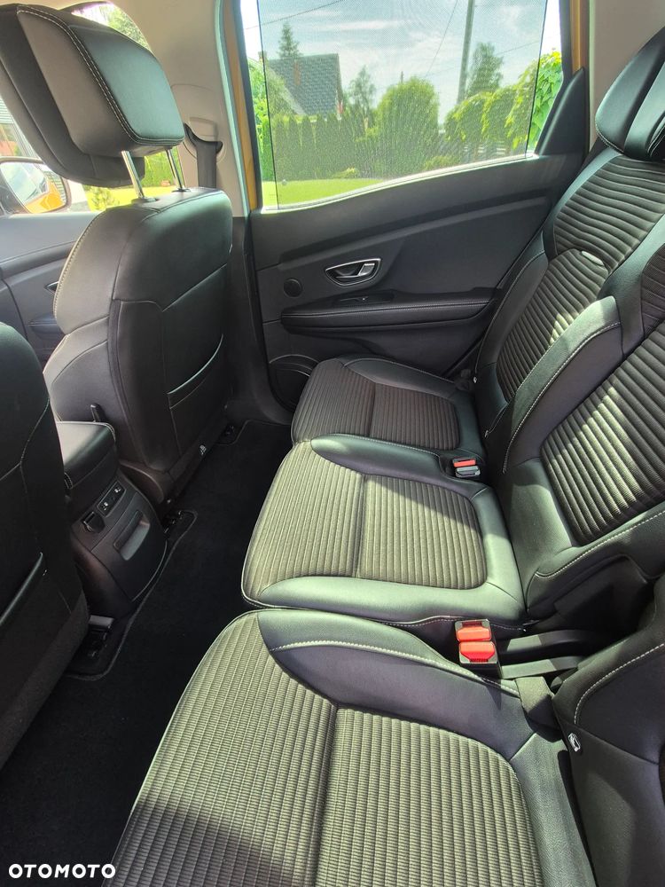 Renault Scenic TCe 140 GPF BOSE EDITION - 22
