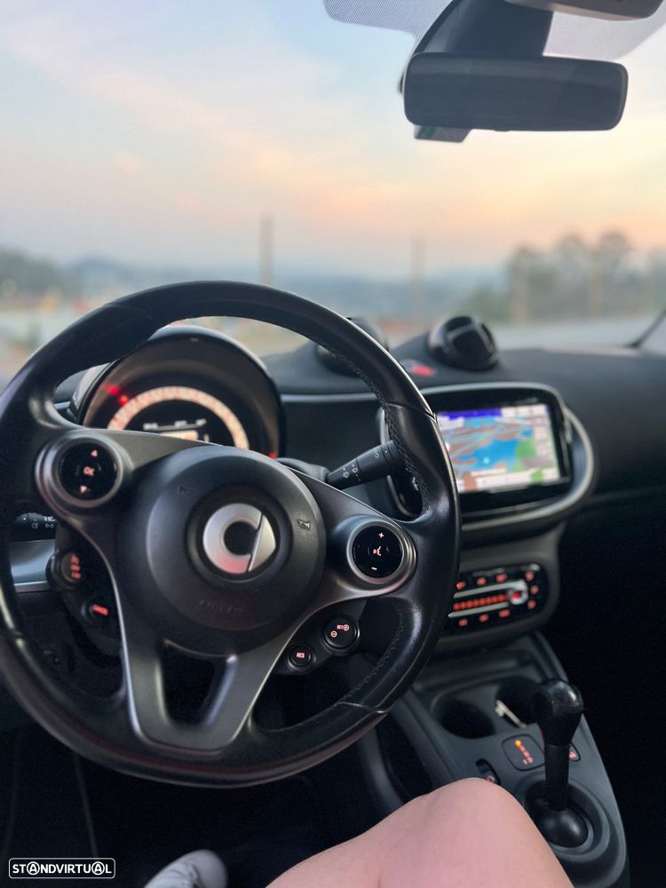 Smart ForTwo Coupé 0.9 Passion 90 Aut. - 6