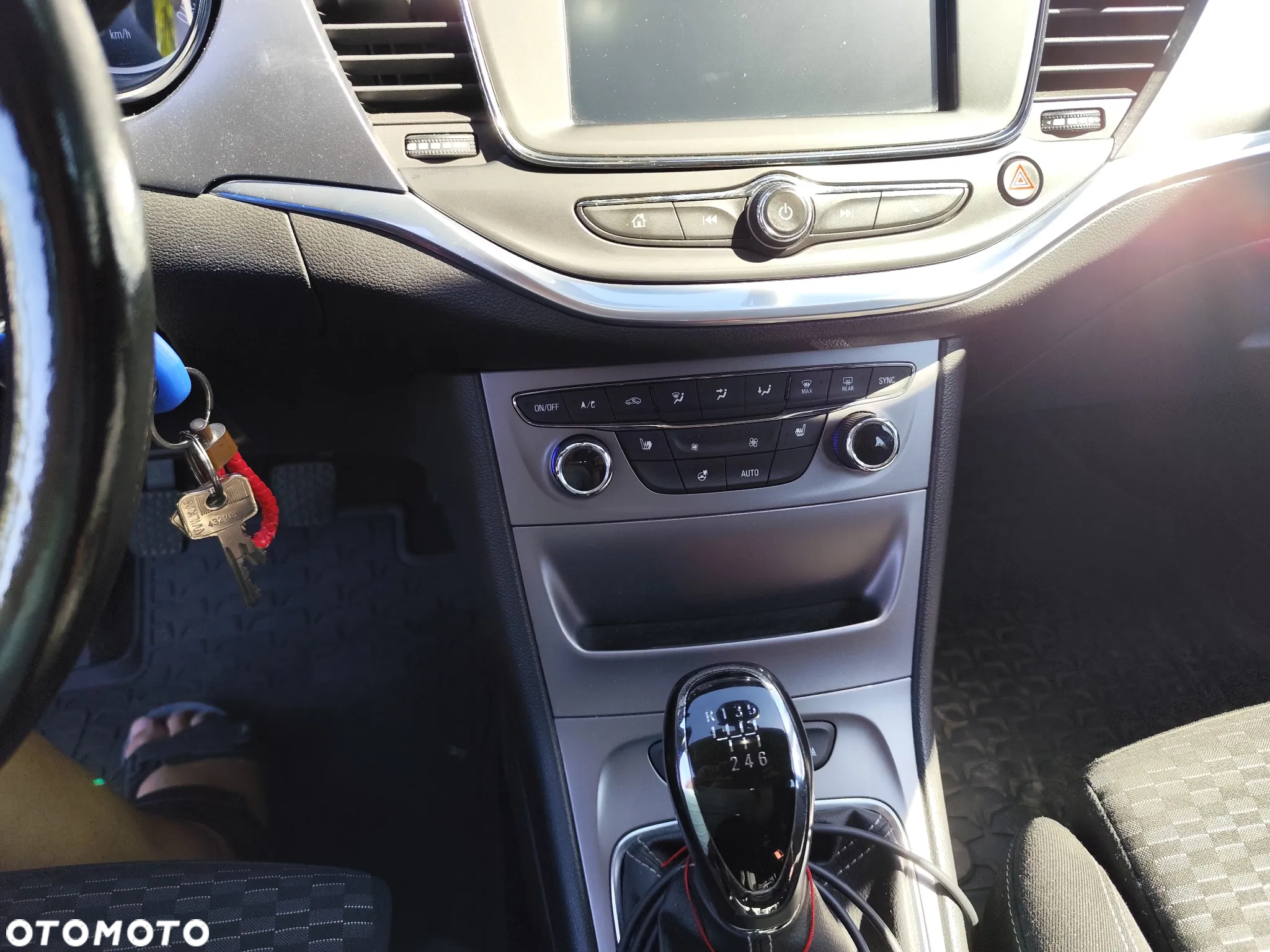 Opel Astra 1.4 Turbo Edition - 12