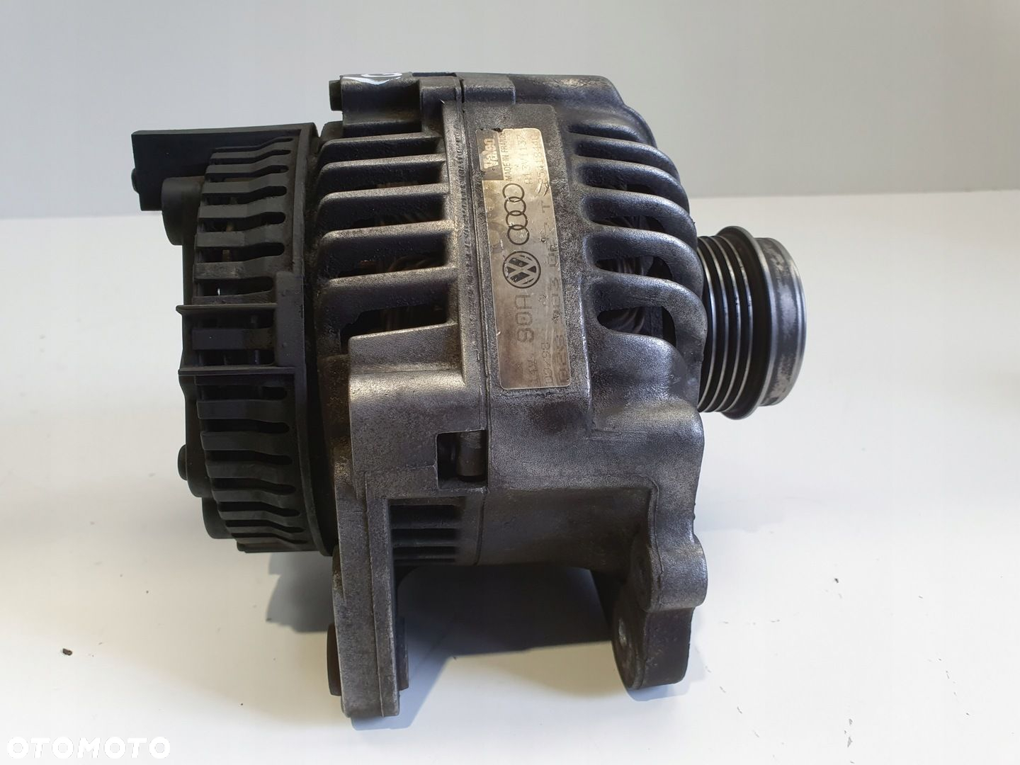 VW Passat B5 Audi A4 B5 A6 C5 1.9 TDI ALTERNATOR Valeo 028903027T 90A - 9