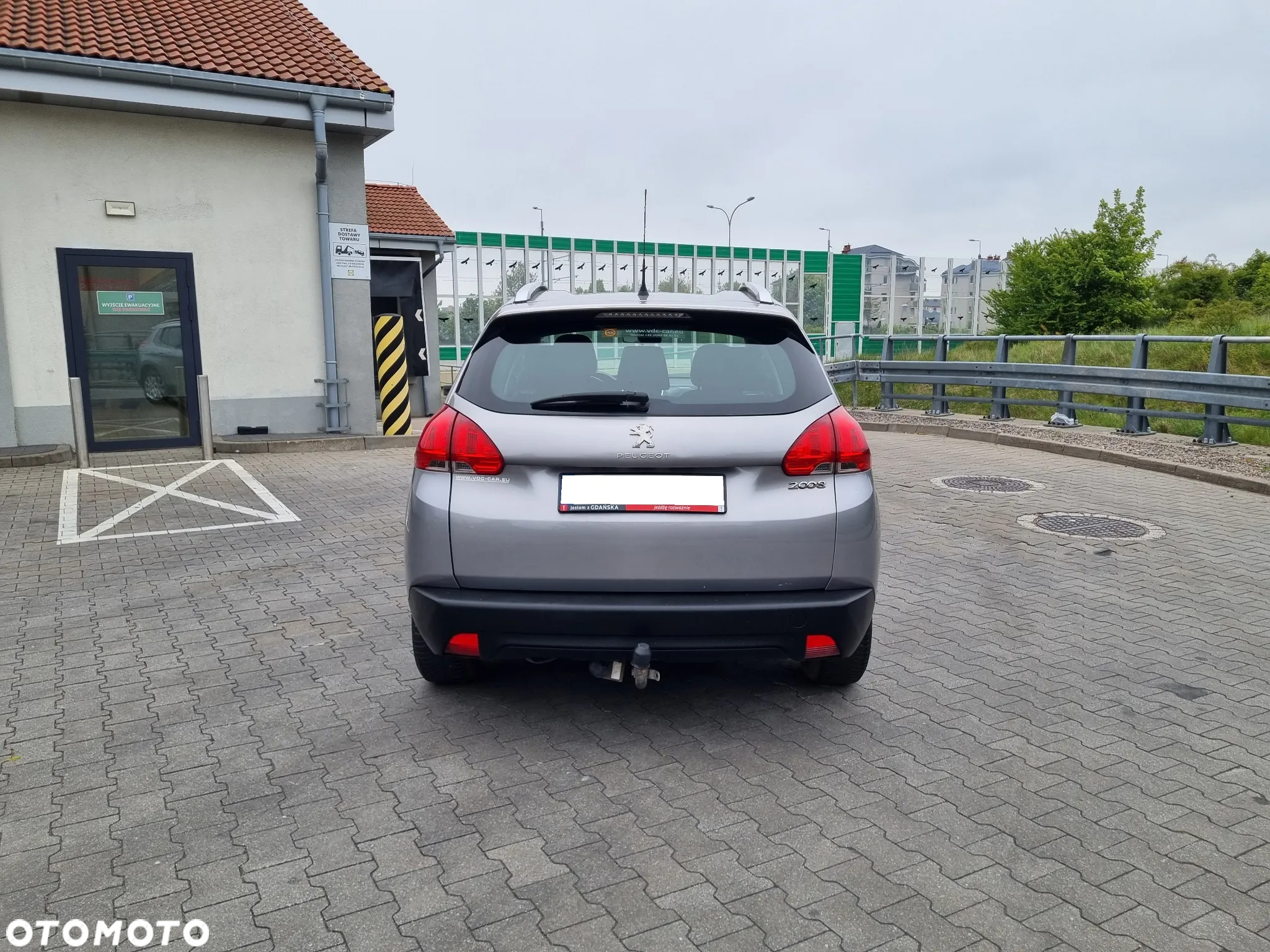 Peugeot 2008 1.2 Pure Tech Active EU6 - 6