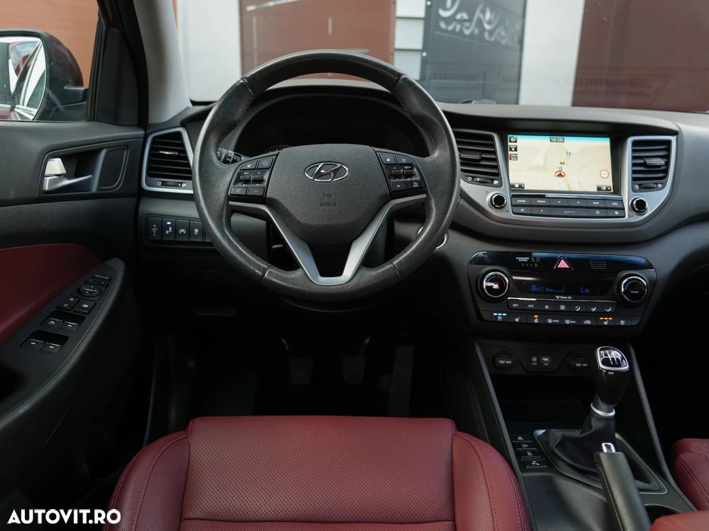 Hyundai Tucson 1.6 Turbo 4WD Premium - 14