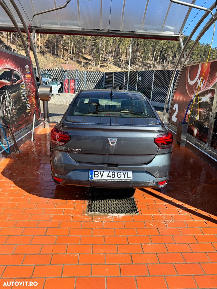 Dacia Logan ECO-G 100 Essential - 1
