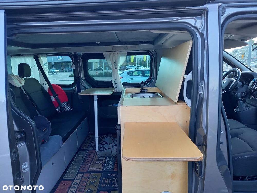 Renault Trafic - 17