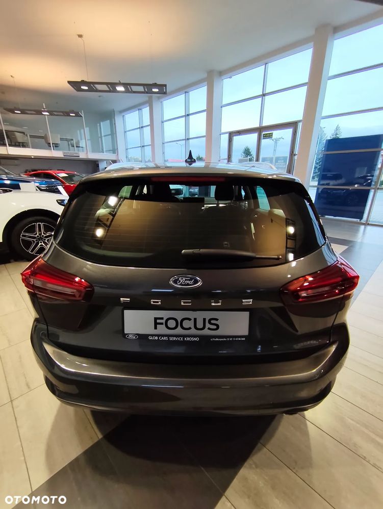 Ford Focus 1.0 EcoBoost Titanium - 6