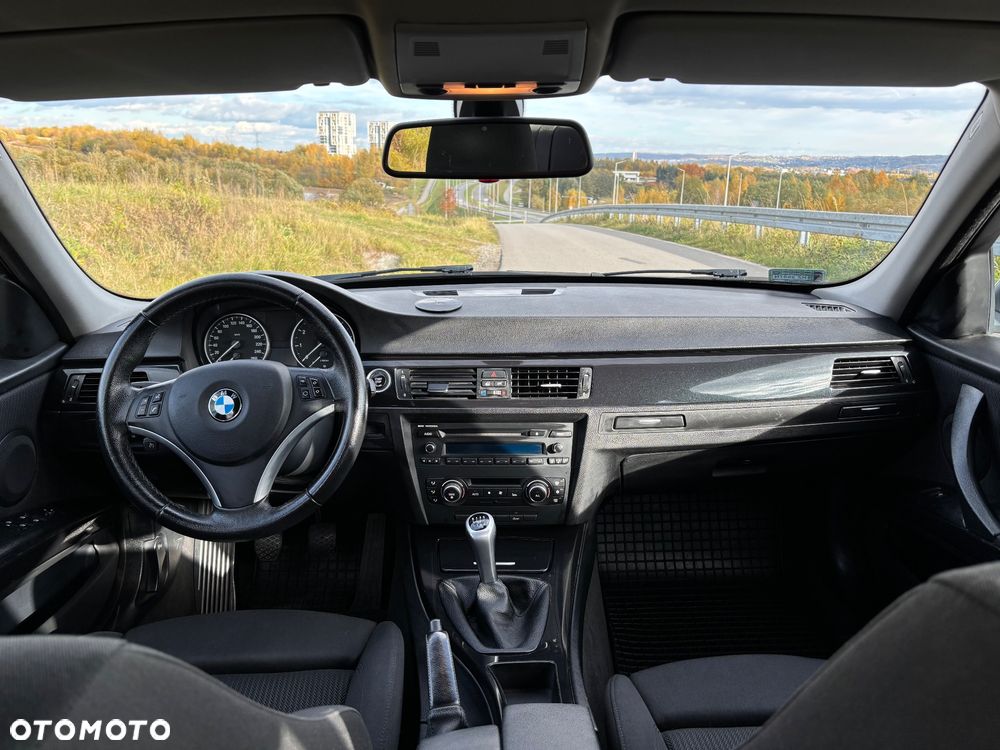 BMW Seria 3 - 8