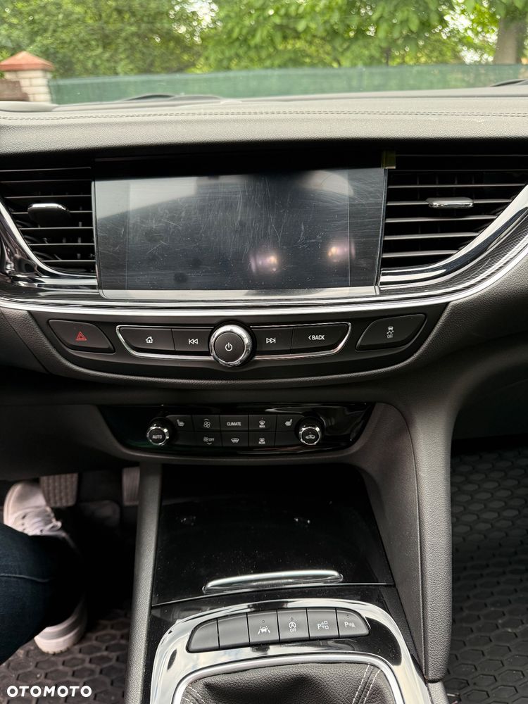 Opel Insignia - 18