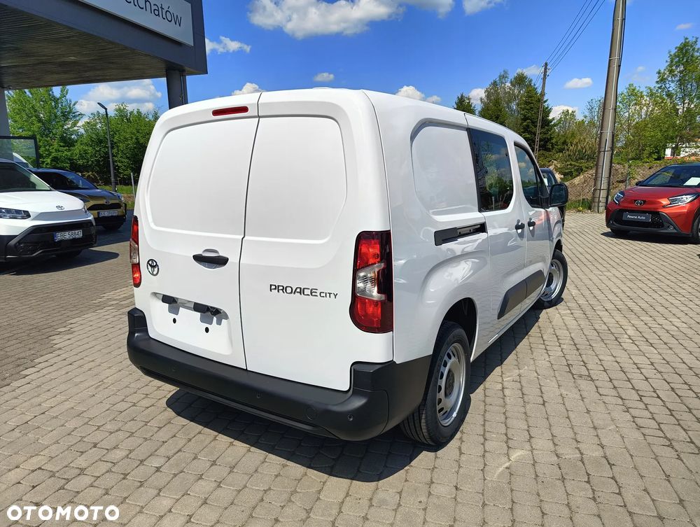 Toyota City Brygadowy - 3