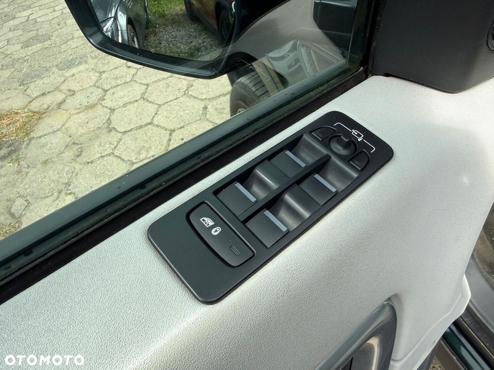 Land Rover Discovery Sport - 20