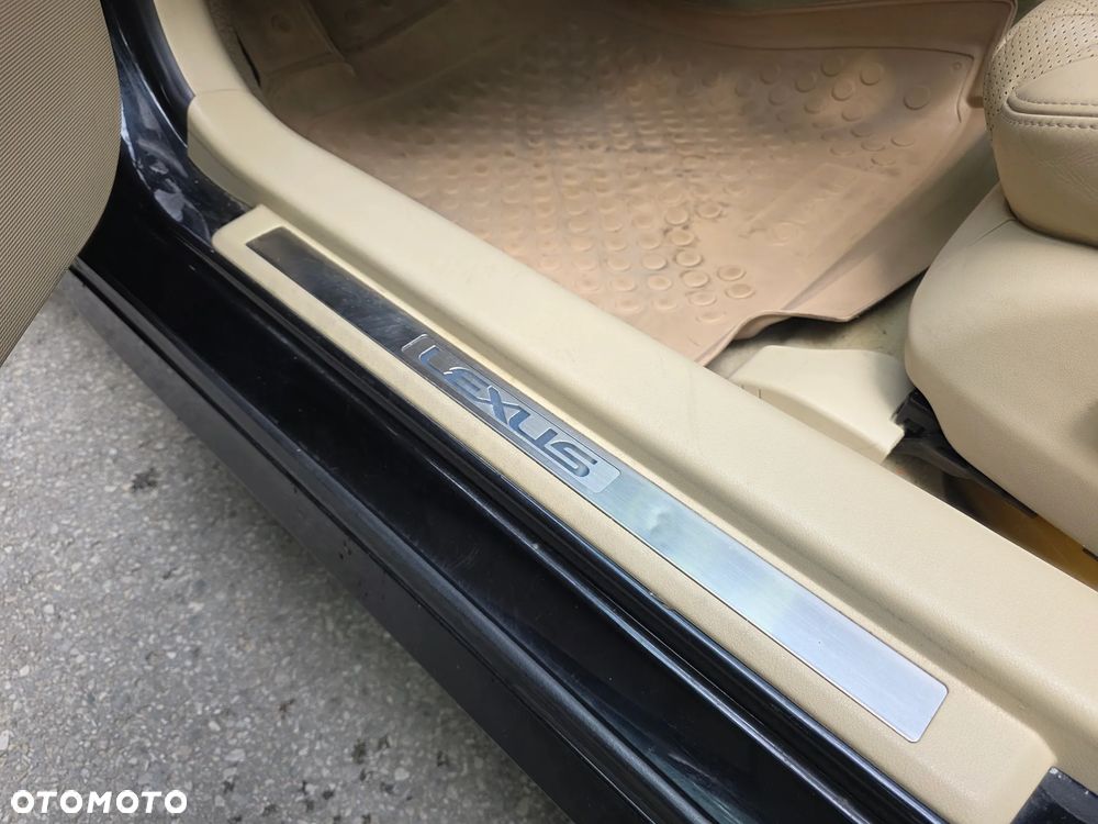 Lexus IS 250 Prestige - 22