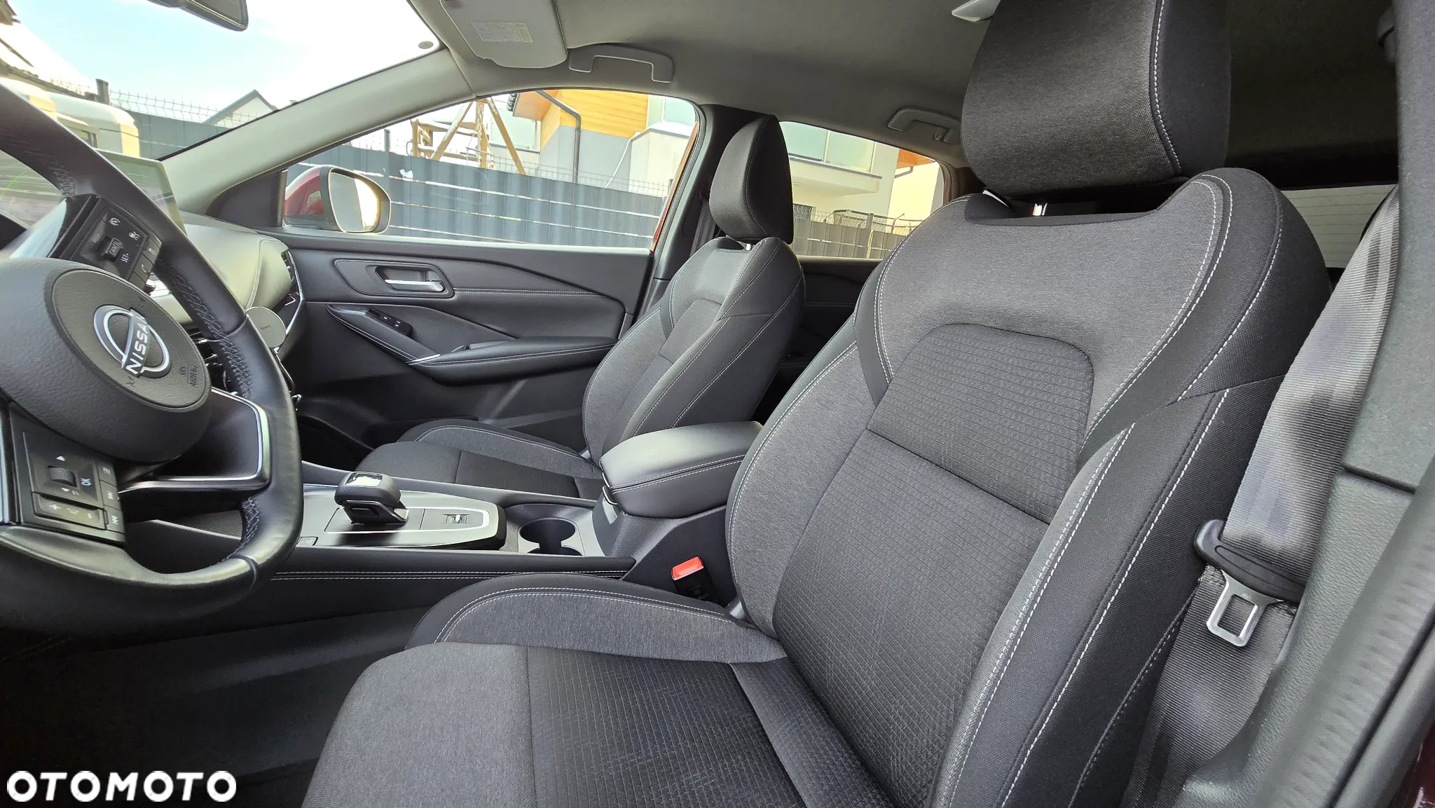 Nissan Qashqai 1.3 DIG-T mHEV N-Connecta Xtronic - 5