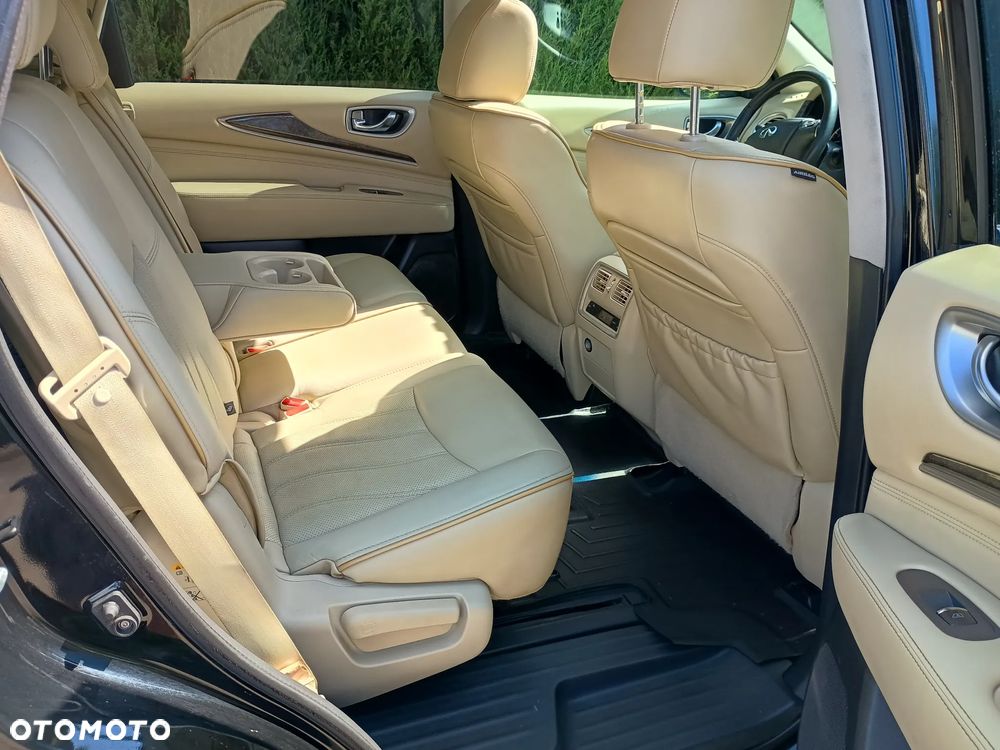 Infiniti QX60 - 16