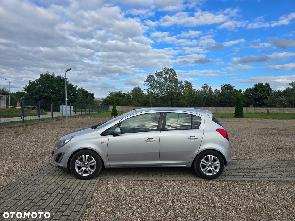 Opel Corsa 1.3 CDTI DPF Edition - 9