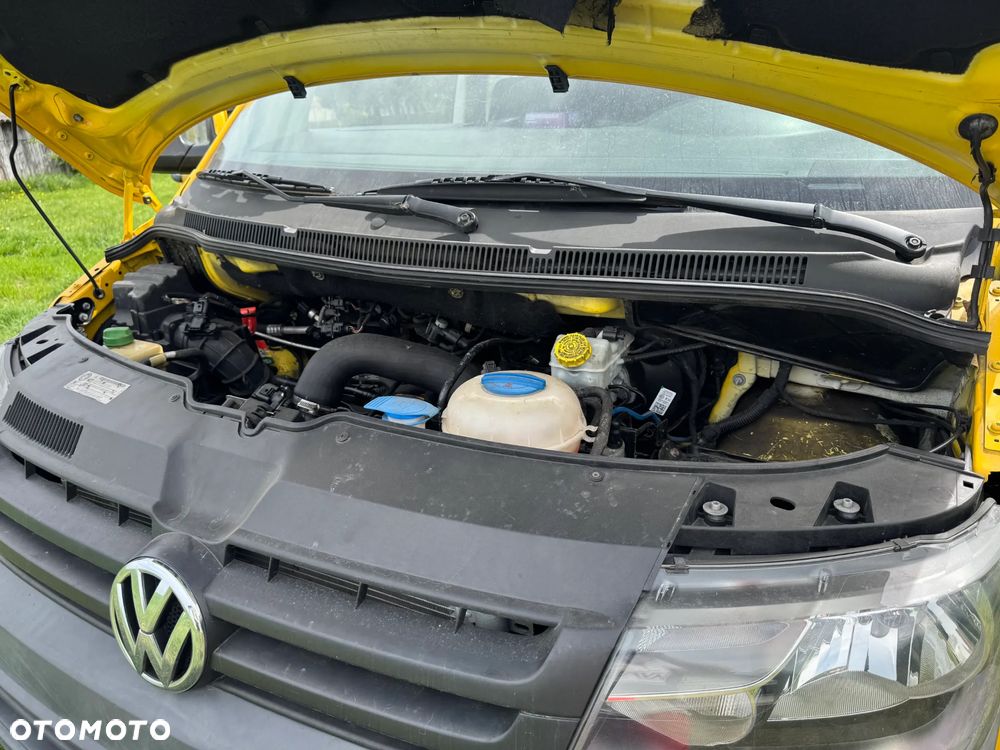 Volkswagen T5 - 13