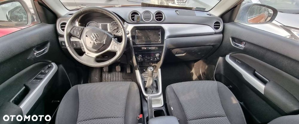 Suzuki Vitara - 7
