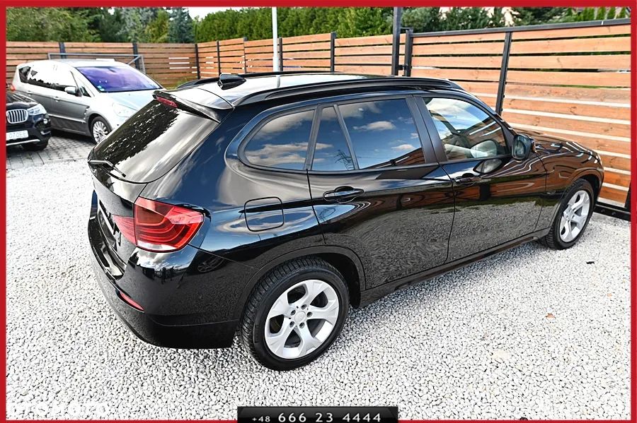 BMW X1 sDrive18d xLine - 13