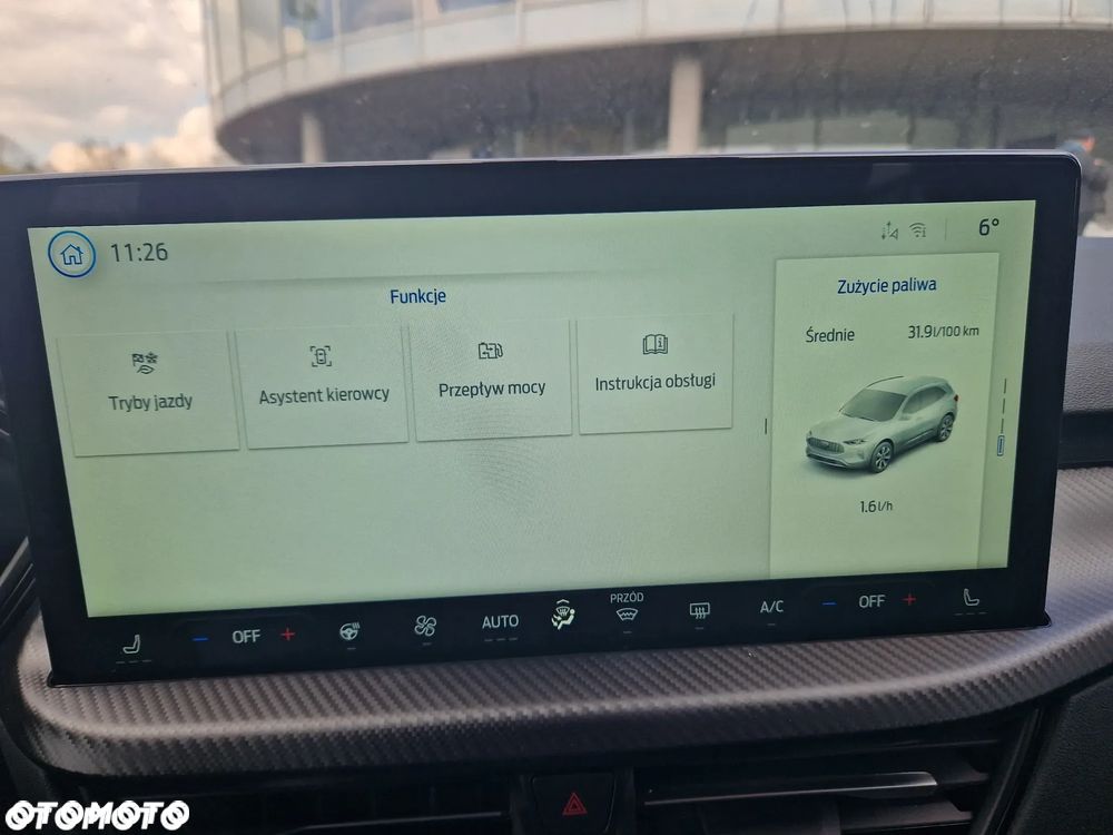 Ford Kuga - 15