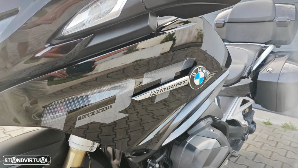 BMW R 1250 RT Triple Black - 9