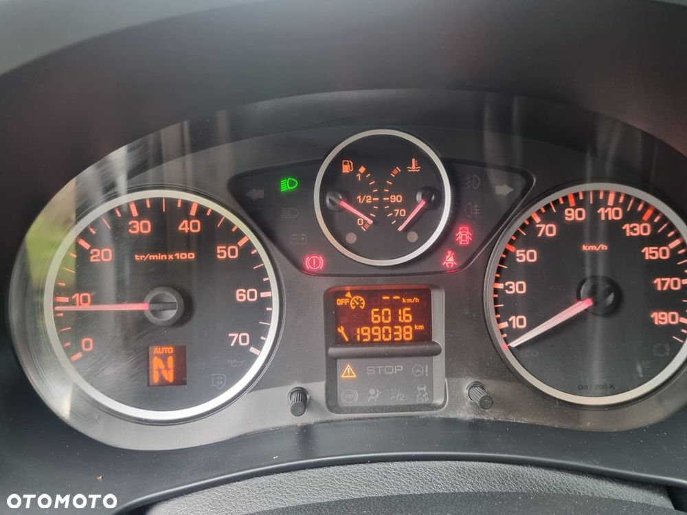 Citroën Berlingo Super Stan Automat tyko 199 tyś km Klima - 12