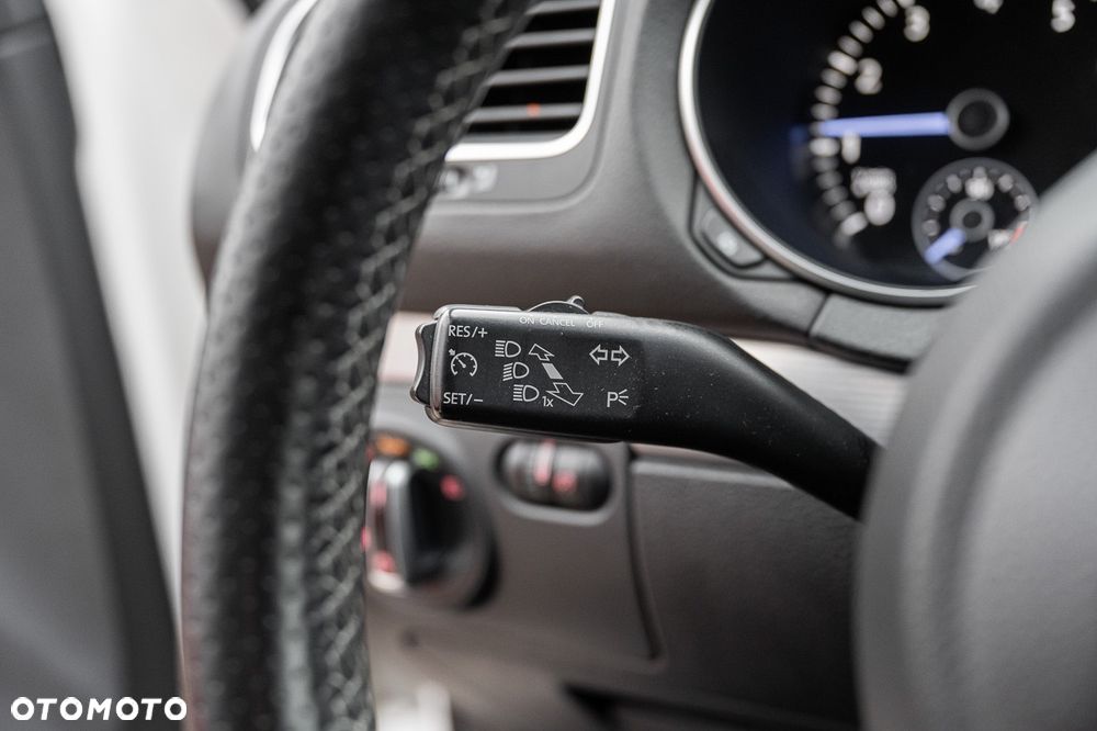 Volkswagen Golf 2.0 R DSG - 20