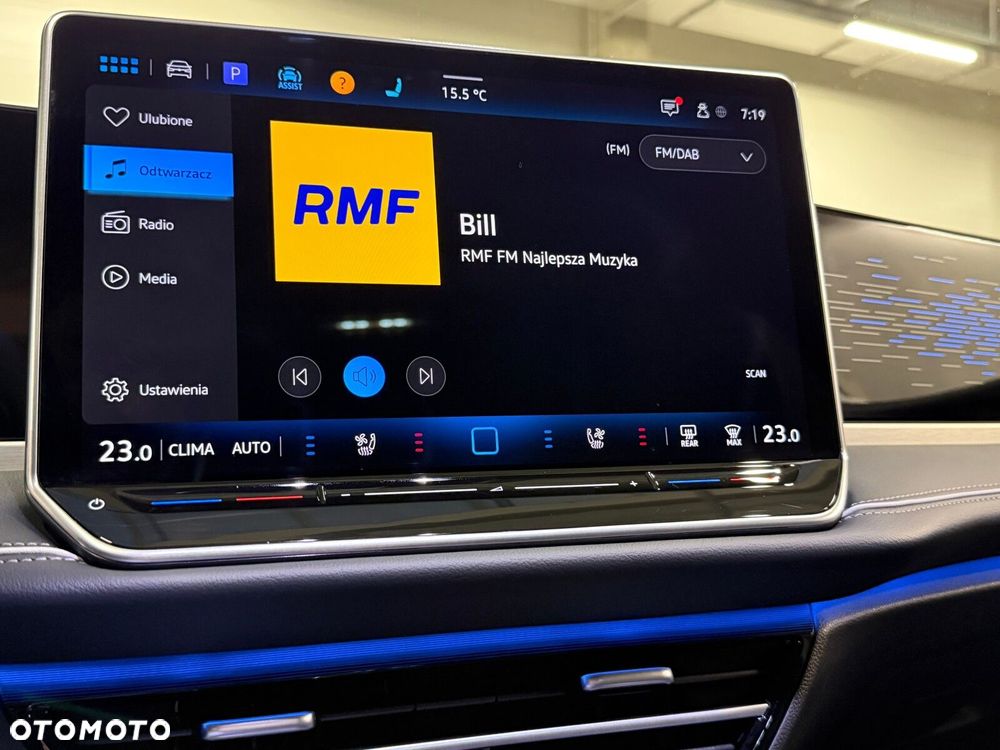 Volkswagen Passat 2.0 TSI Business Plus DSG - 38