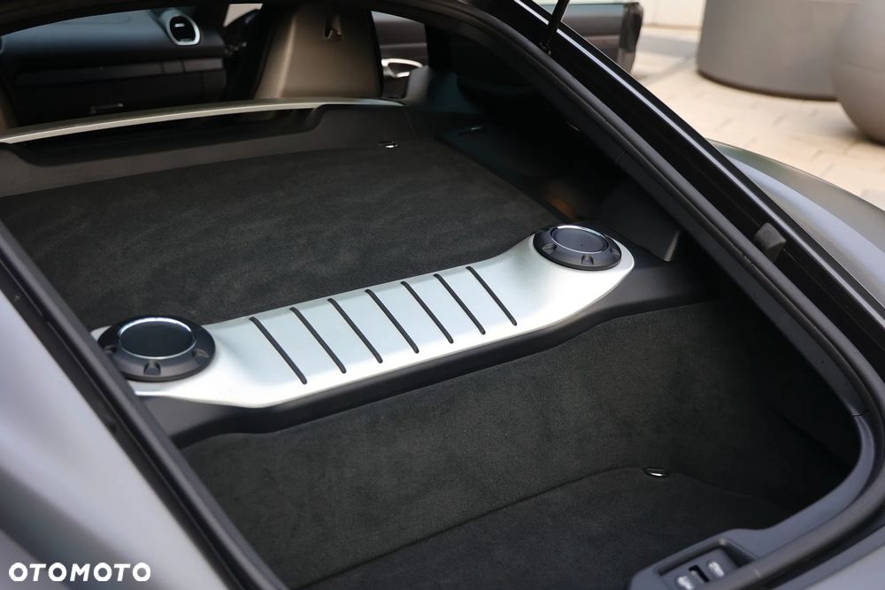 Porsche 718 Cayman - 10