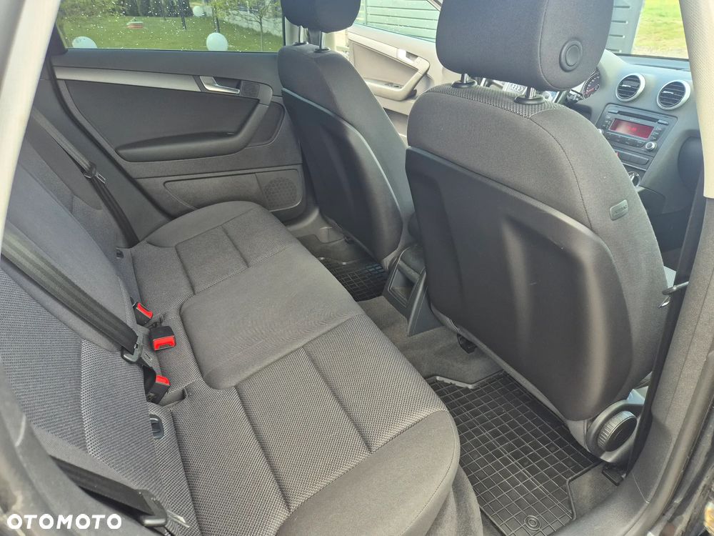 Audi A3 Sportback 1.6 Attraction - 13