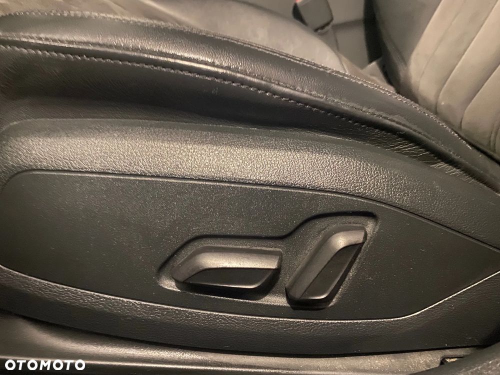 Audi A4 Allroad - 10