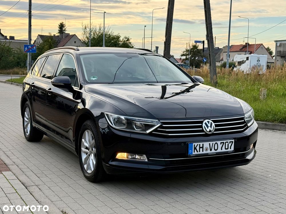 Volkswagen Passat 2.0 TDI (BlueMotion Technology) Comfortline - 3