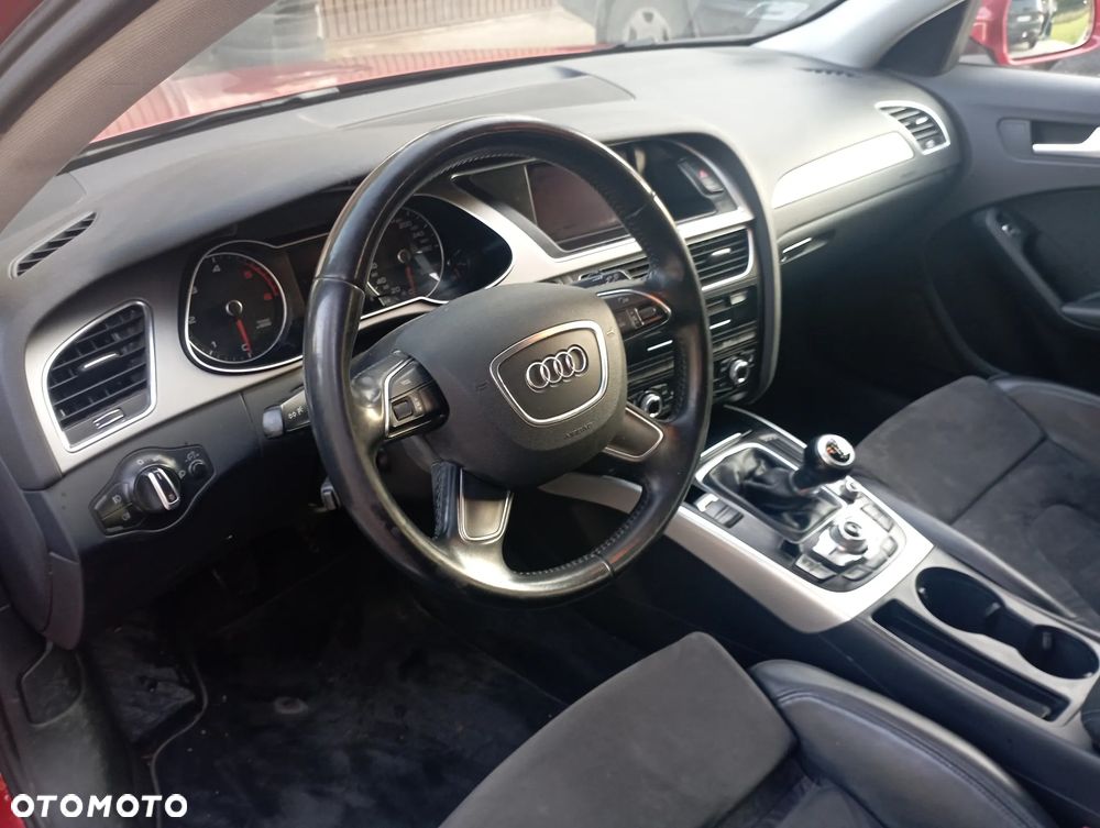 Audi A4 Avant 2.0 TDI - 9