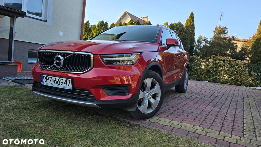 Volvo XC 40 T5 AWD Geartronic Momentum Pro - 2