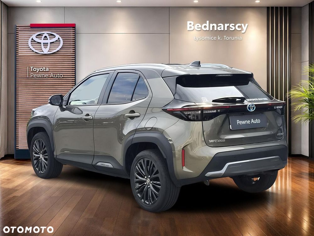 Toyota Yaris Cross Hybrid 1.5 Adventure - 3