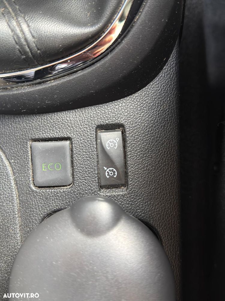 Renault Captur ENERGY TCe Intens - 10