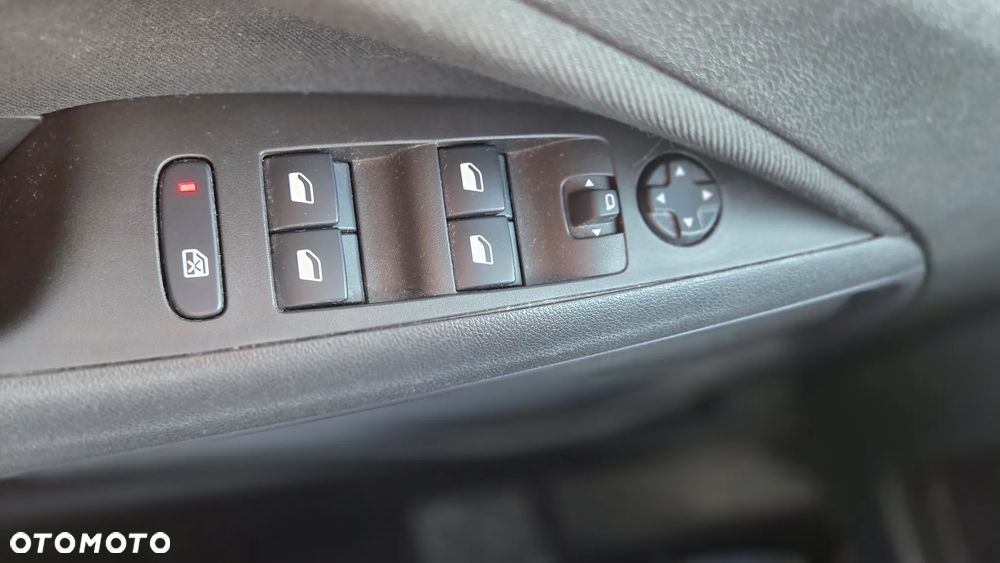 Opel Crossland 1.2 T Edition - 10