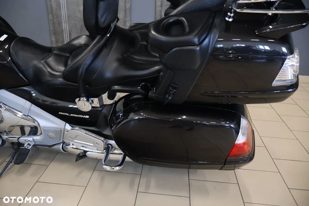 Honda GL - 23
